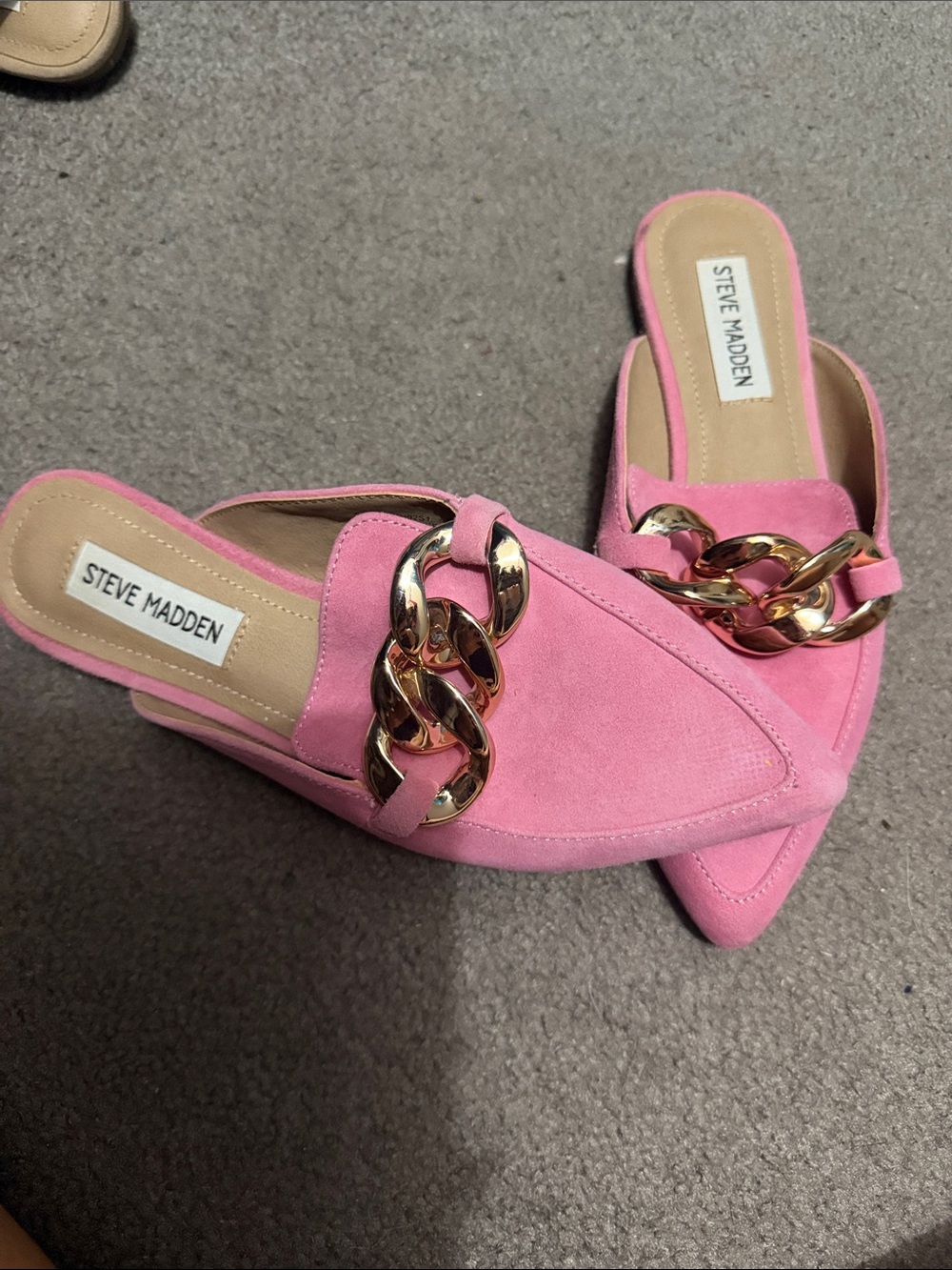 Steve Madden Pink Pointed Chain-Link Mule